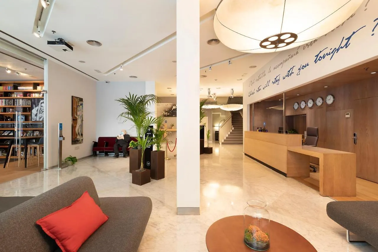 Hotel Zinema7 San Sebastián