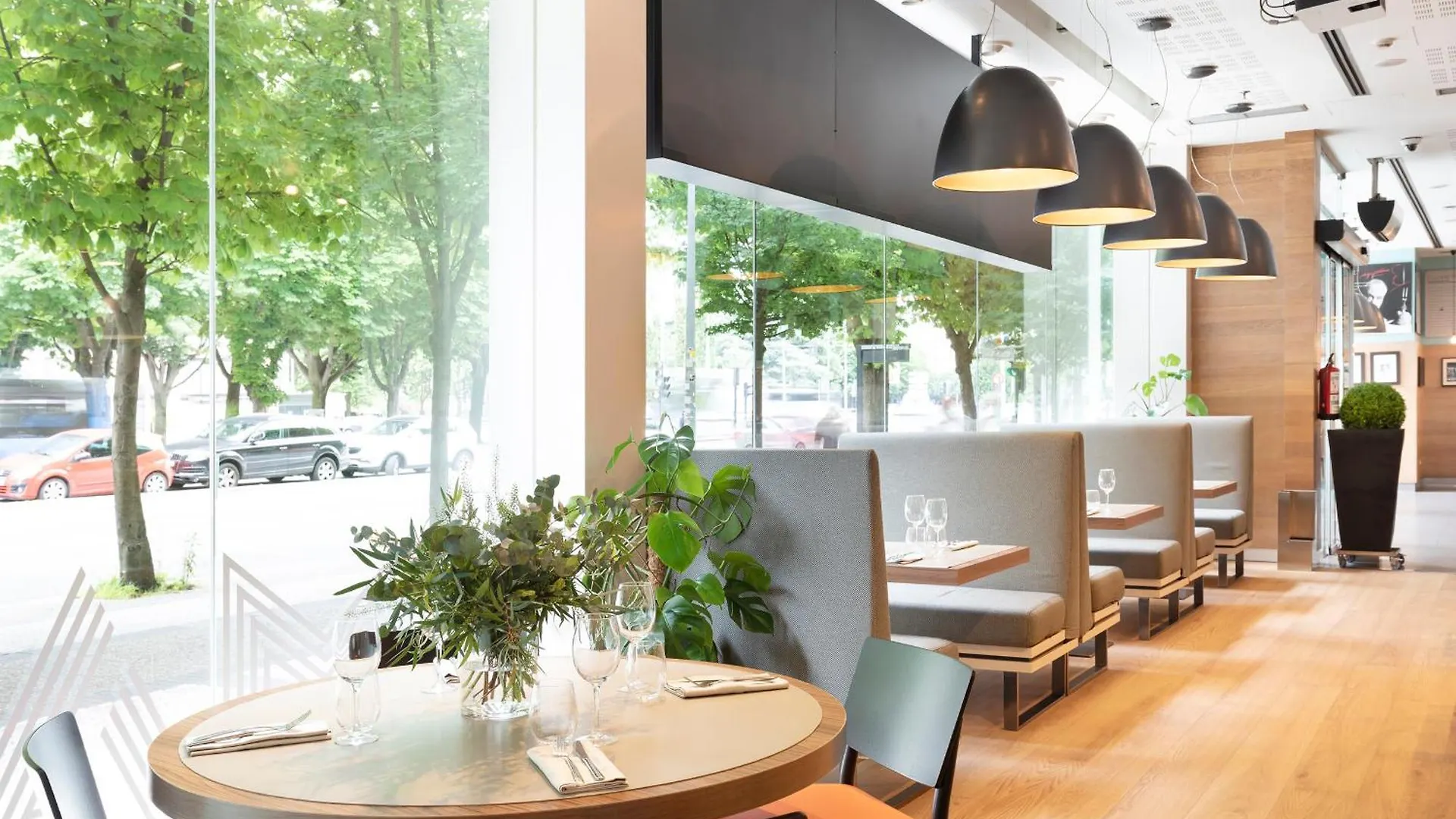 ****  Hotel Zinema7 San Sebastian Spain